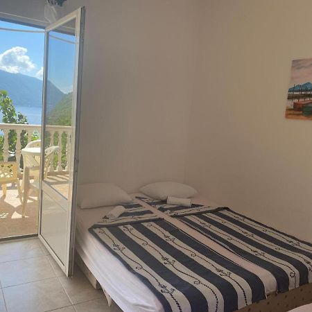 L & D Panorama Apartmani Risan Exterior foto